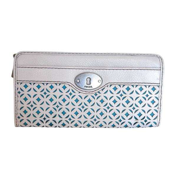 Fossil Cutout Leather Zip Around Leather Wallet Cream Bone Eyelet Clutch Bag - Picture 1 of 9